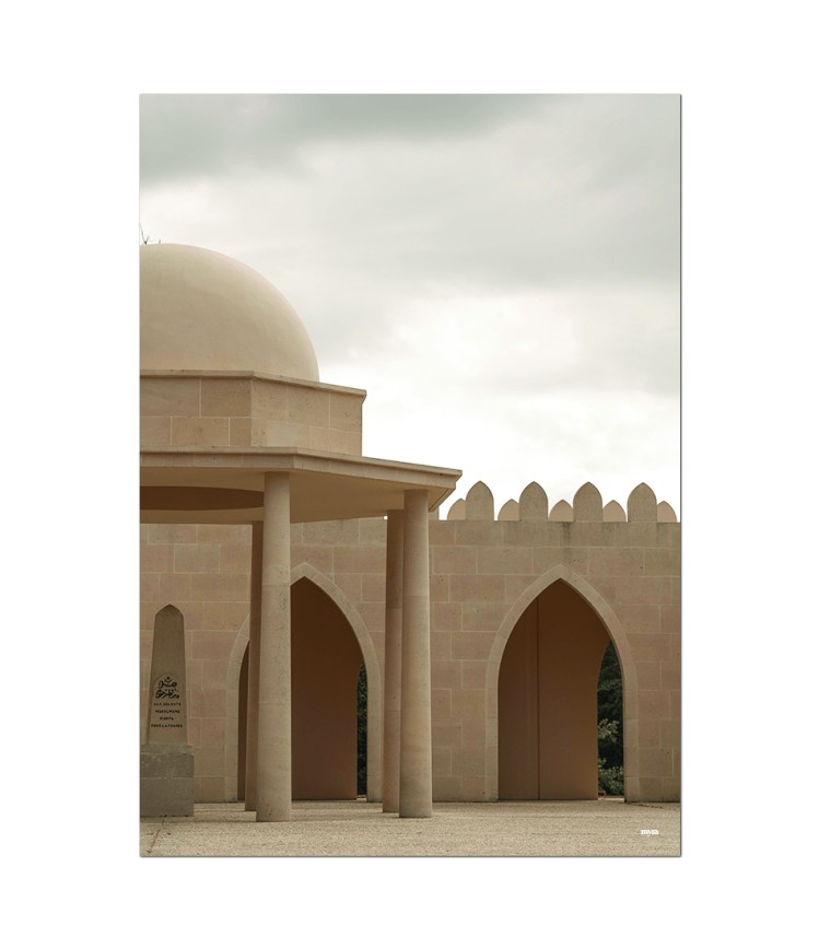 0_27_mosque-closeup-nf2